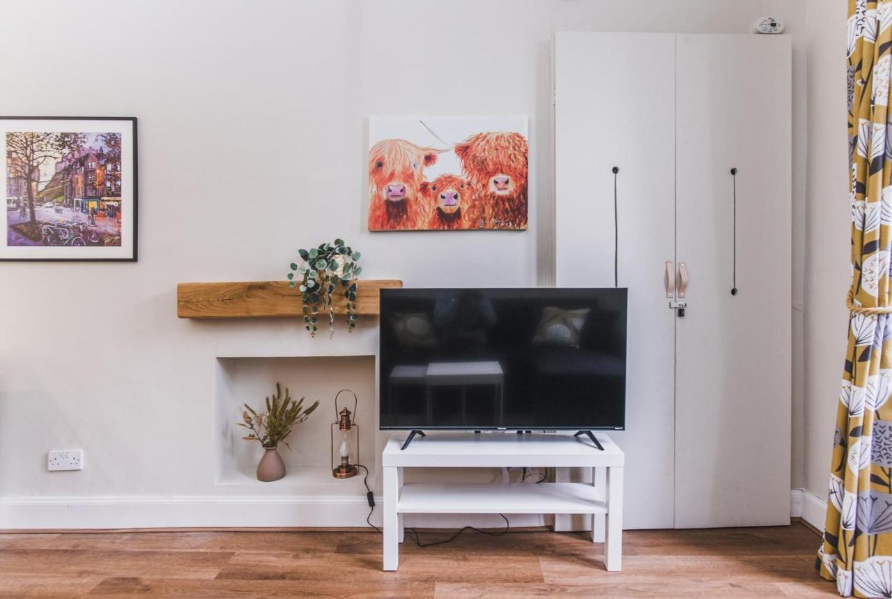 New Sleek 1Bd Edinburgh City Centre Stay Εξωτερικό φωτογραφία
