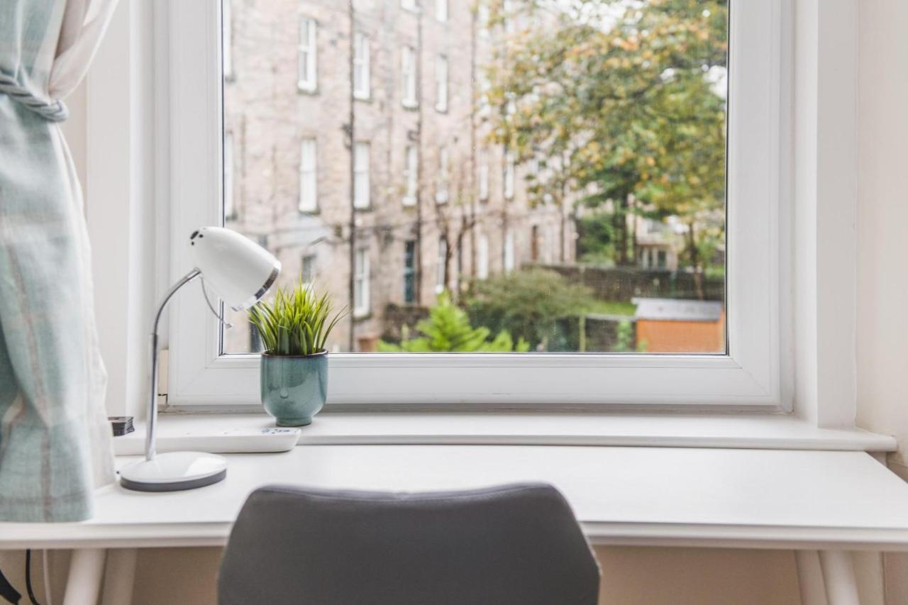 New Sleek 1Bd Edinburgh City Centre Stay Εξωτερικό φωτογραφία